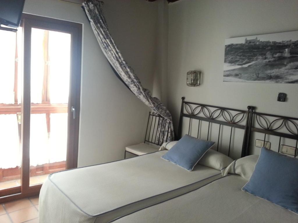 Hostal La Posada De Zocodover Toledo Buitenkant foto