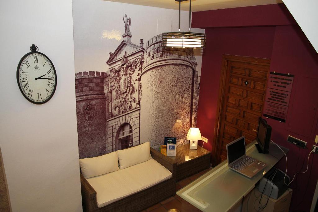Hostal La Posada De Zocodover Toledo Buitenkant foto