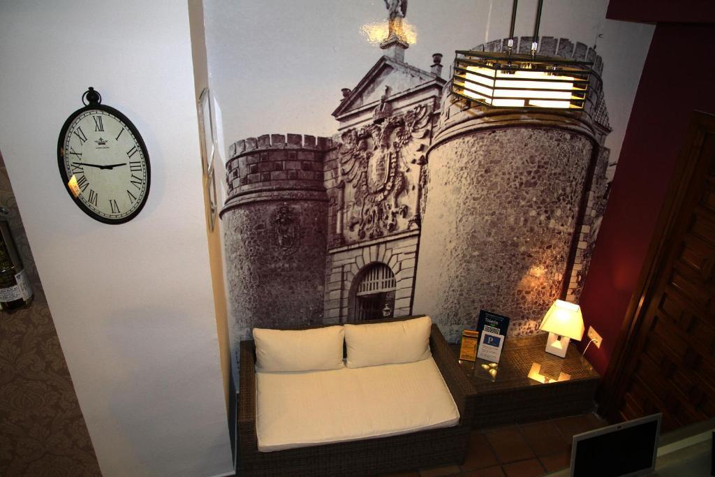 Hostal La Posada De Zocodover Toledo Buitenkant foto