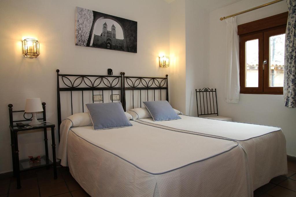 Hostal La Posada De Zocodover Toledo Buitenkant foto