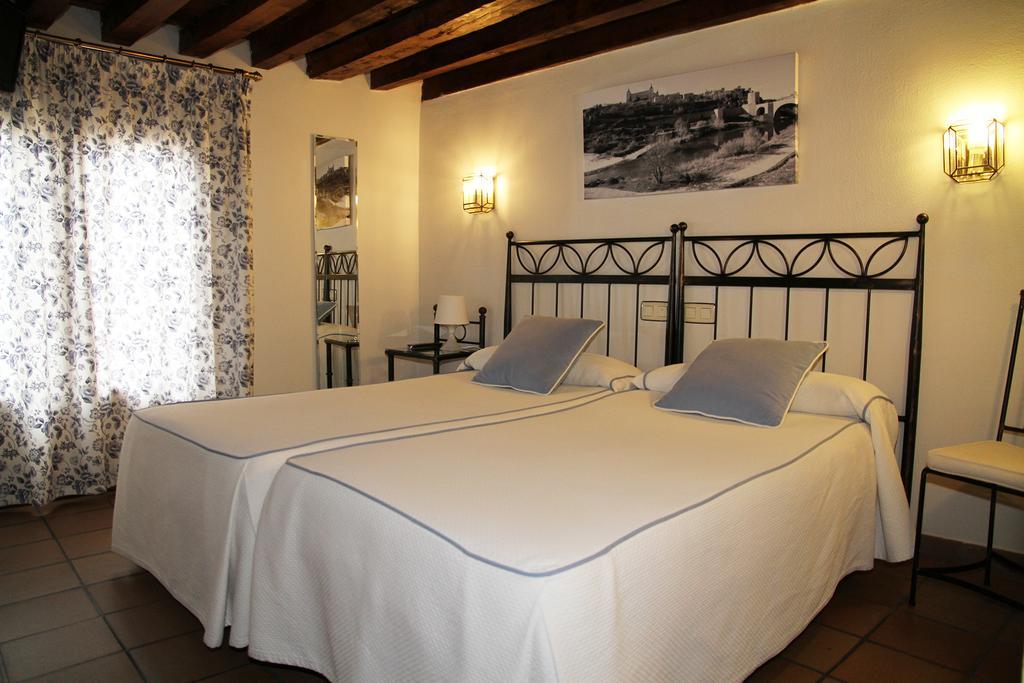 Hostal La Posada De Zocodover Toledo Buitenkant foto