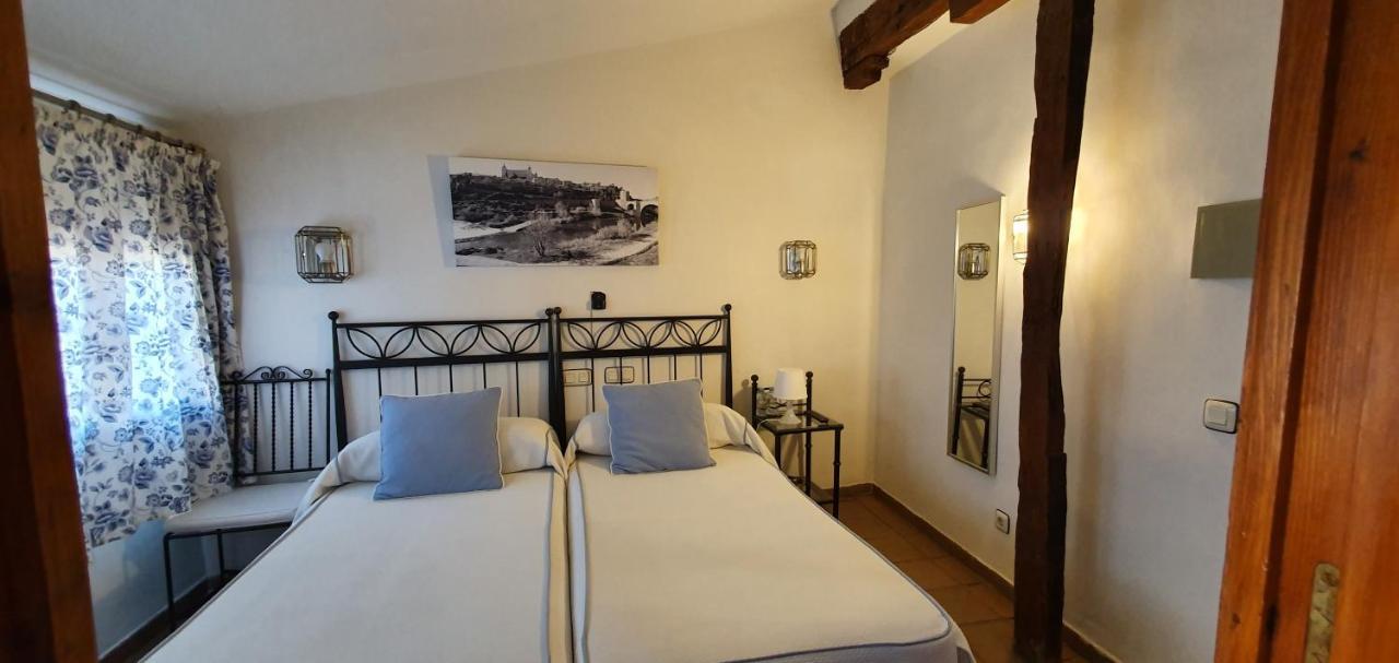 Hostal La Posada De Zocodover Toledo Buitenkant foto